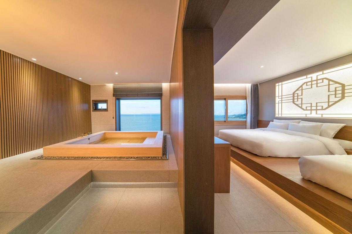 Yeonhwamun Hotel Yeongdeok Dış mekan fotoğraf