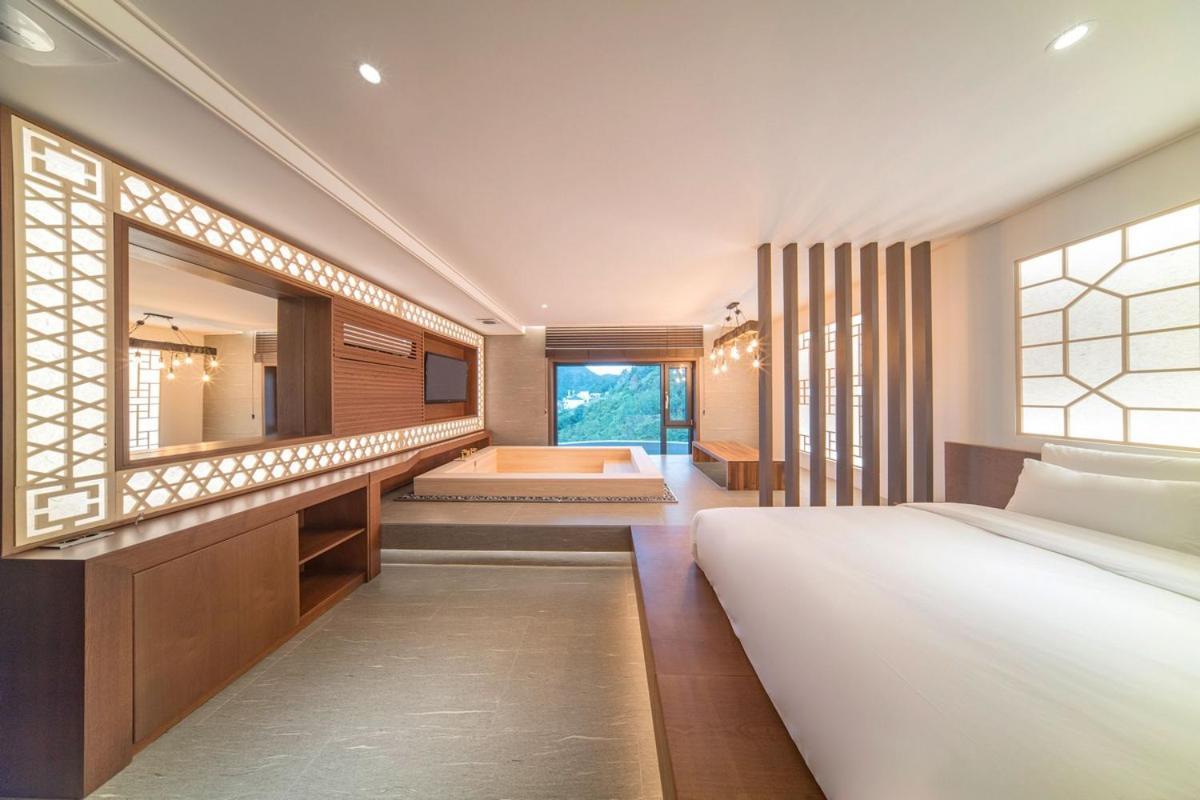 Yeonhwamun Hotel Yeongdeok Dış mekan fotoğraf